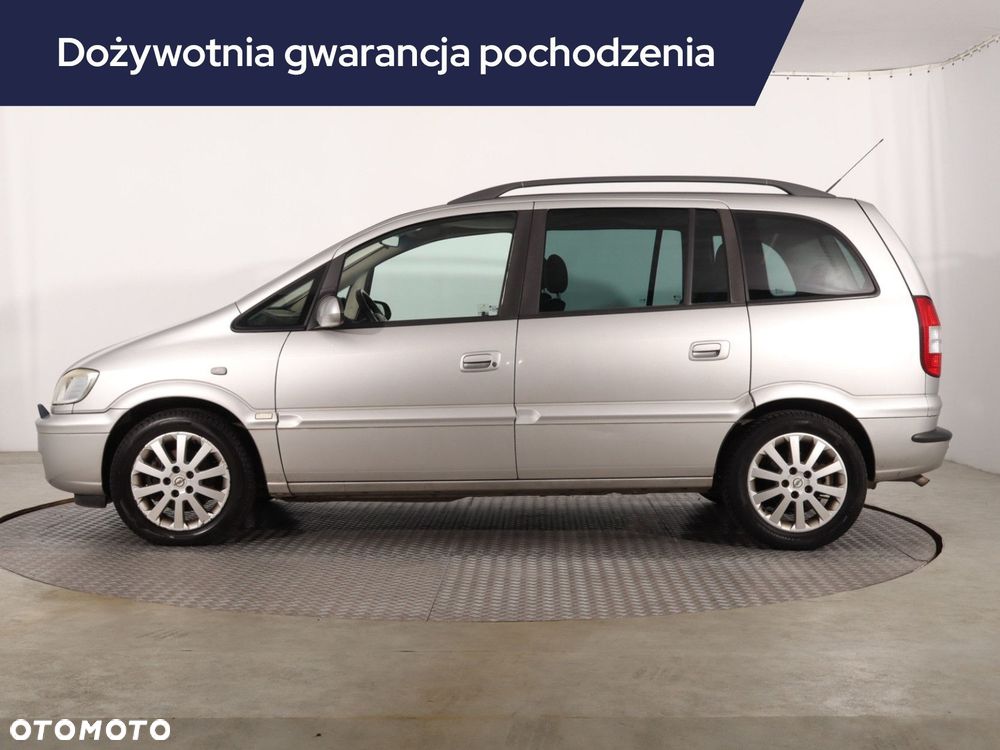 Opel Zafira - 4