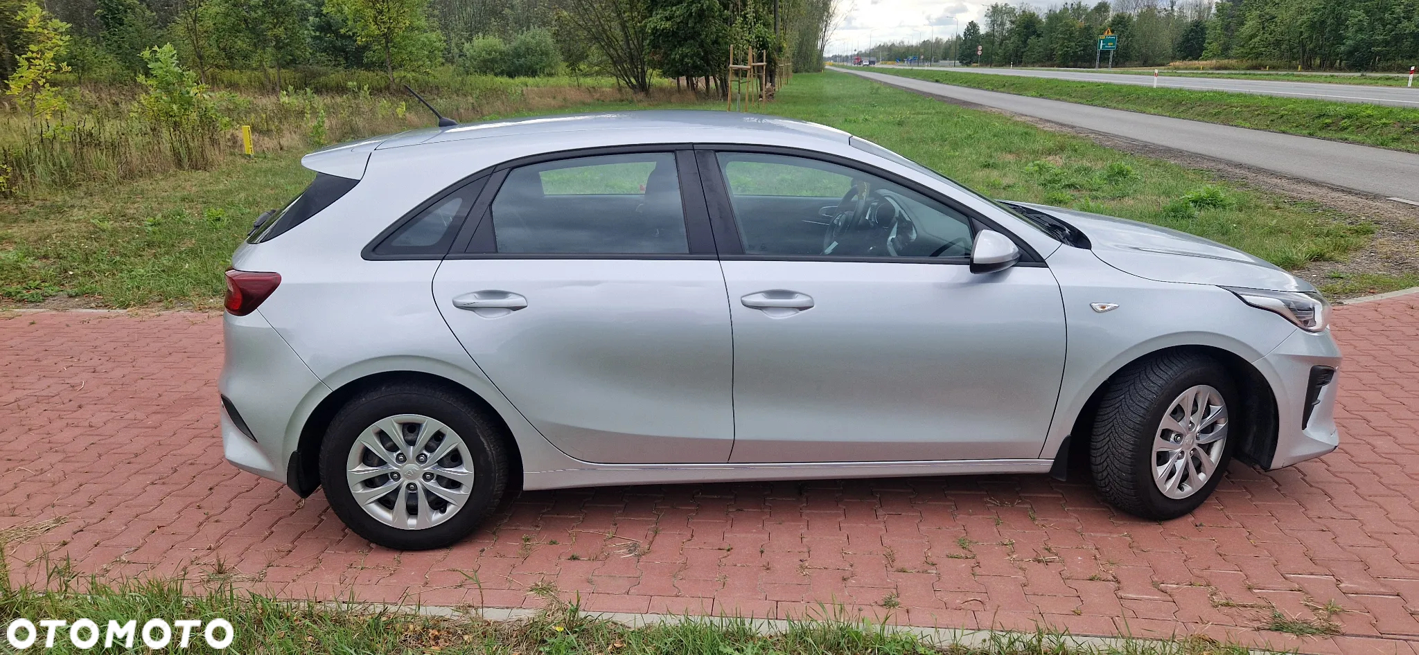 Kia Ceed - 8
