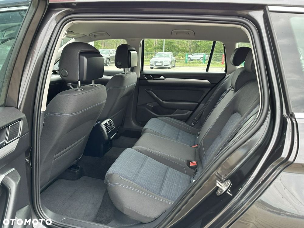 Volkswagen Passat Variant 1.4 TSI Plug-In Hybrid GTE DSG - 13