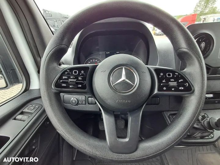 Mercedes-Benz sprinter furgon 317cdi - 16
