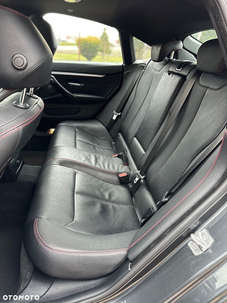 BMW Seria 4 440i Sport-Aut Luxury Line - 27