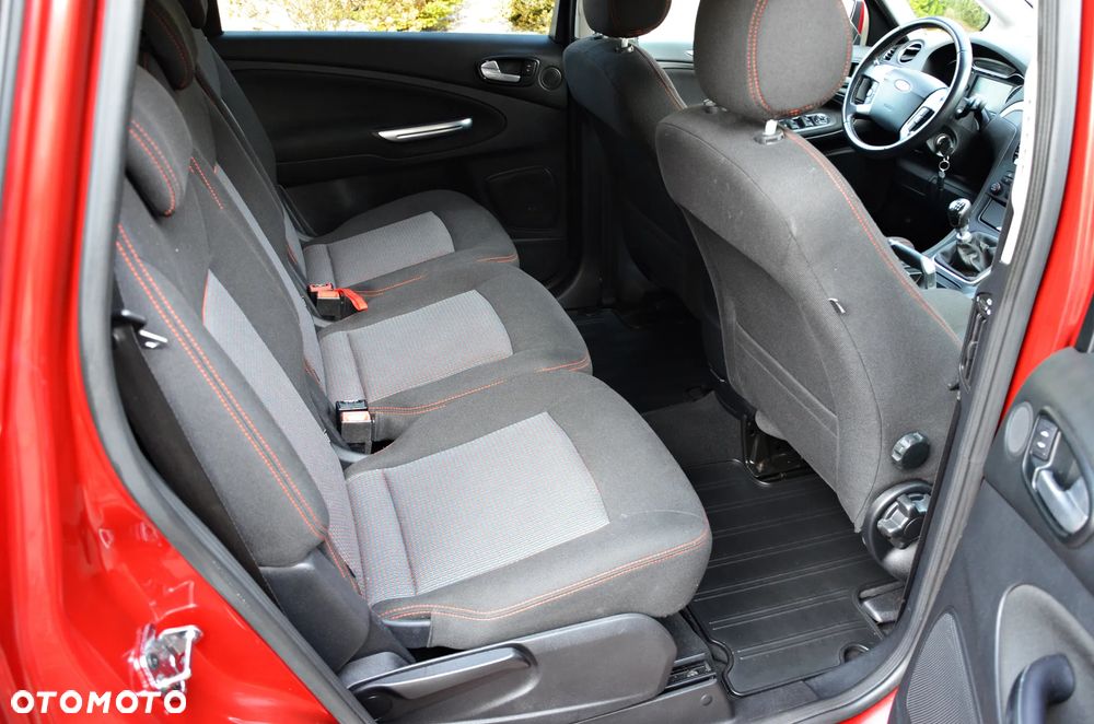 Ford S-Max 2.0 TDCi DPF Gold X - 33