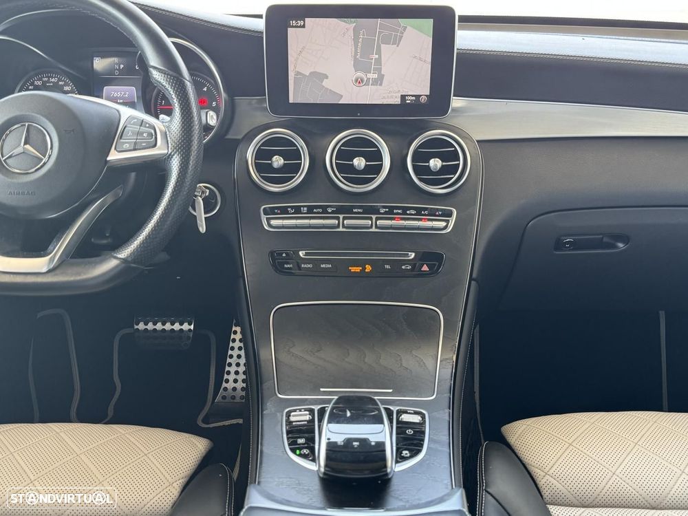 Mercedes-Benz GLC 220 d 4Matic 9G-TRONIC AMG Line - 17