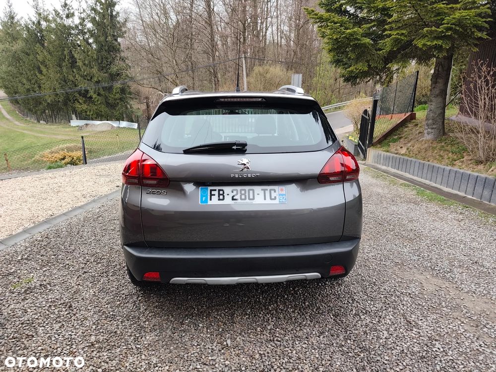 Peugeot 2008 PureTech 110 GPF Stop&Start EAT6 Allure - 5