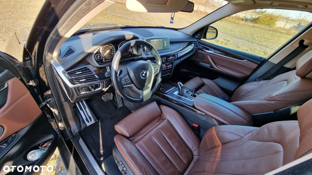 BMW X5 xDrive40d Sport-Aut - 16