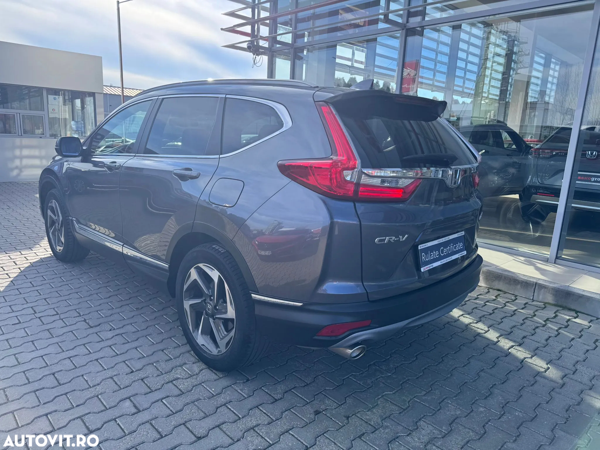 Honda CR-V 1.5 VTEC Turbo 4WD CVT Executive - 6