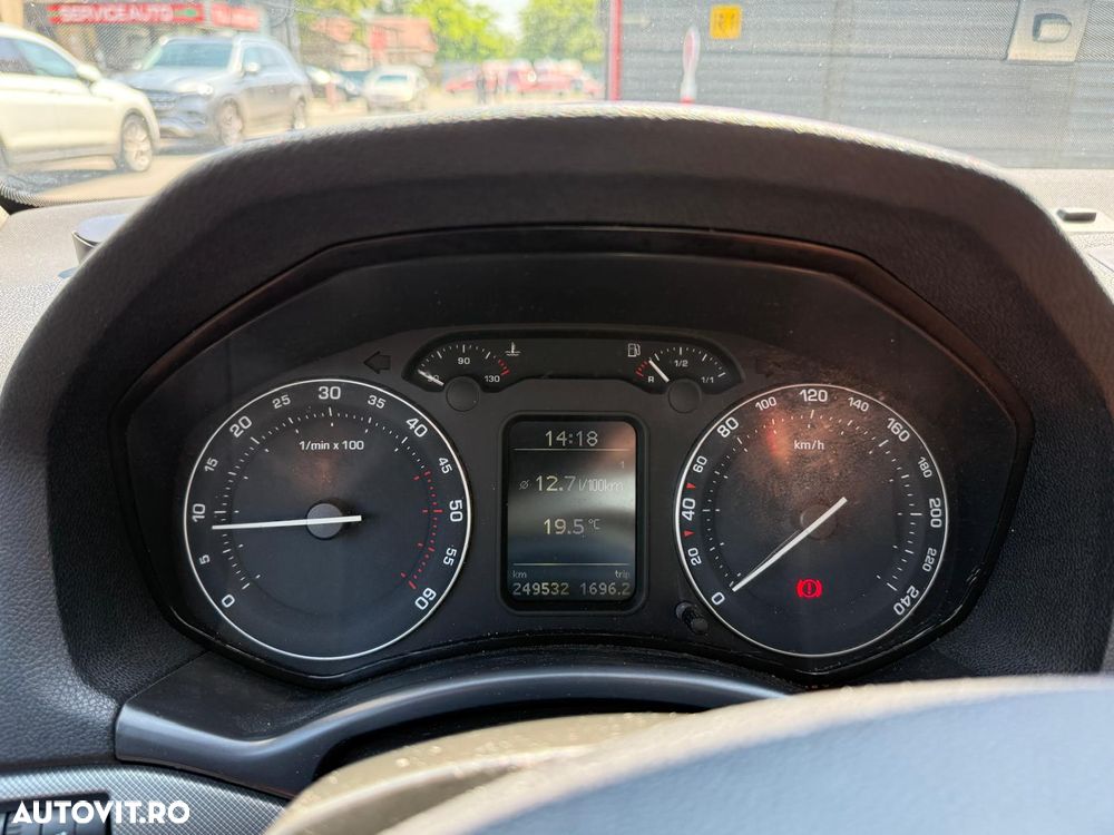 Skoda Octavia - 5