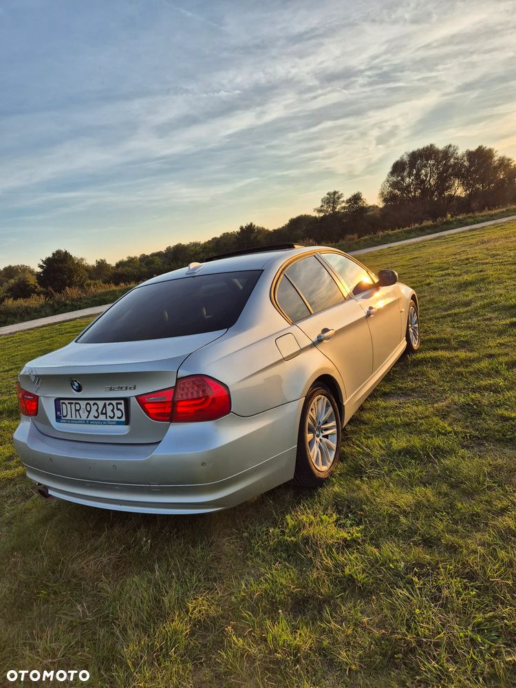 BMW Seria 3 320d - 3