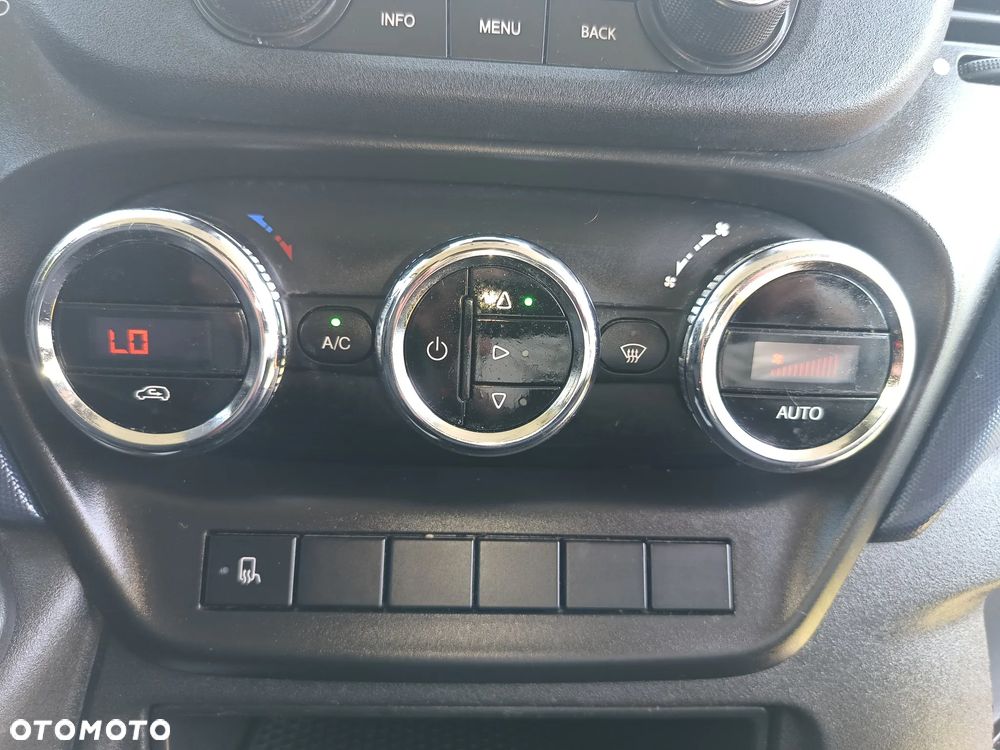 Iveco Daily L1H1 2.3 diesel 116 kM, automat 2019 rok EURO 6! WEBASTO, czujniki parkowania, sprowadzony ze Szwecji- NISKI ORGINALNY PRZEBIEG 146tyś. - 41