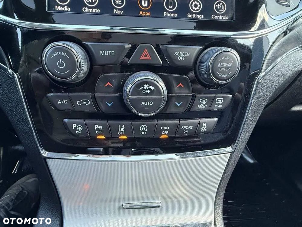 Jeep Grand Cherokee Gr 5.7 V8 Summit - 27