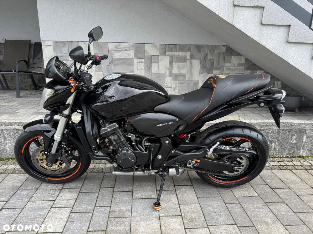 Honda Hornet - 2