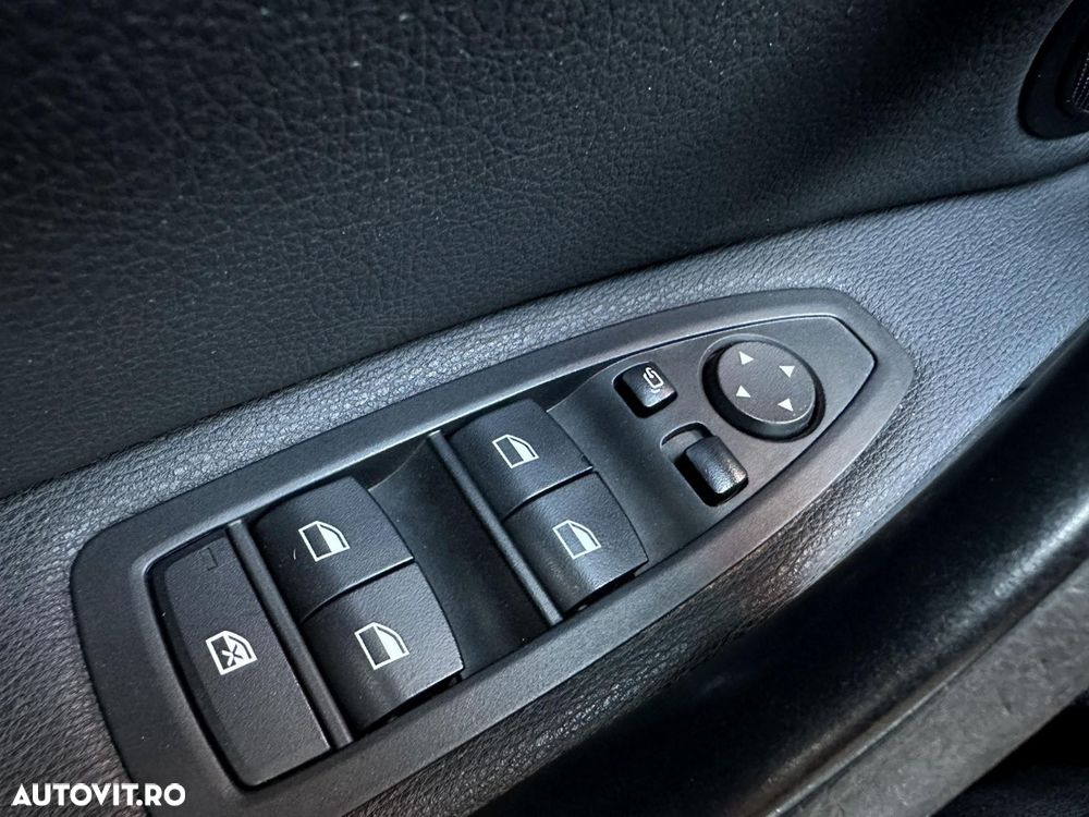 BMW X1 - 19