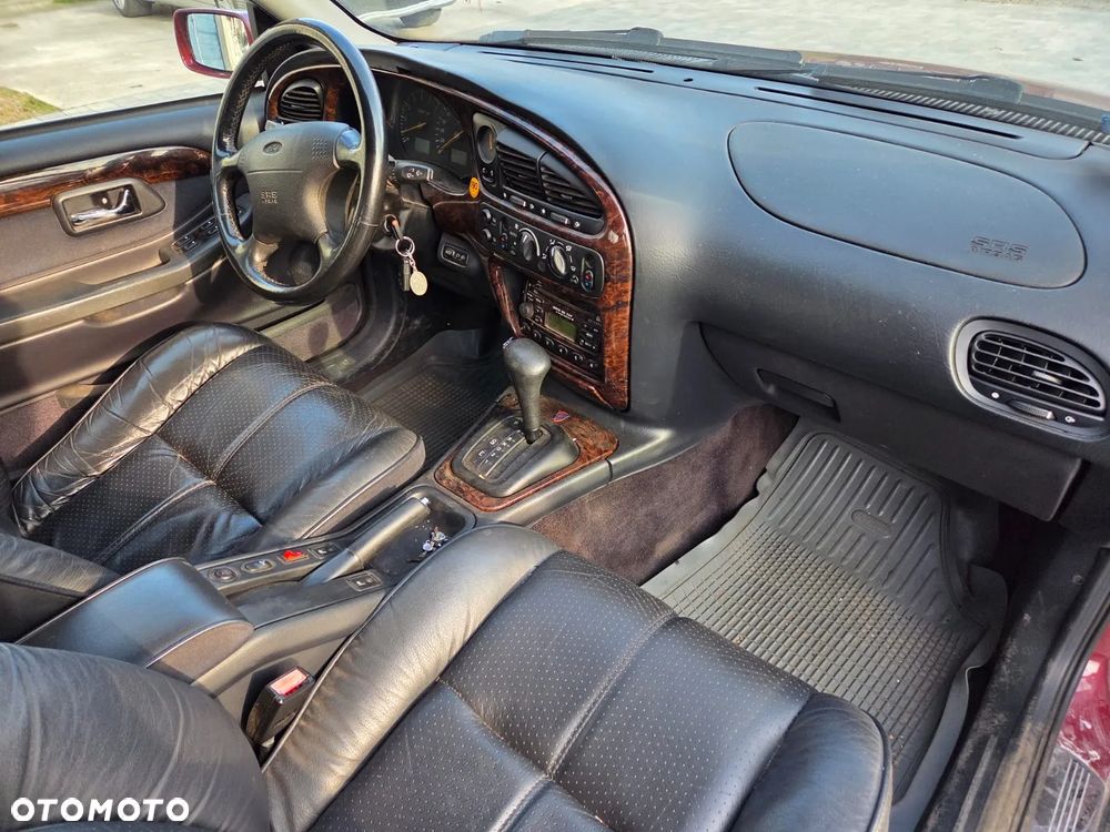 Ford Scorpio 2.9-24 Ghia - 16