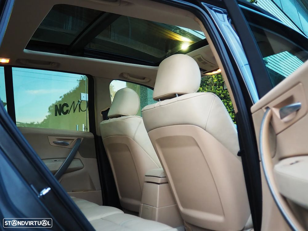 BMW X3 2.0 d - 17