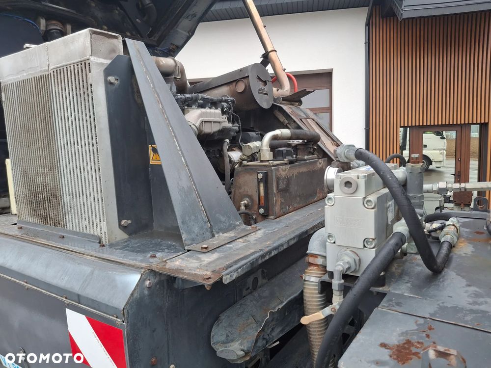 Mercedes-Benz Axor 1829 Zamiatarka Johnston 2 Silniki Szczotki L/R Karcher Listwa Ciśnieniowa Dodatkowy Silnik Mycie Jezdni Wysokim Ciśnieniem Zamiatarka Uliczna - 22
