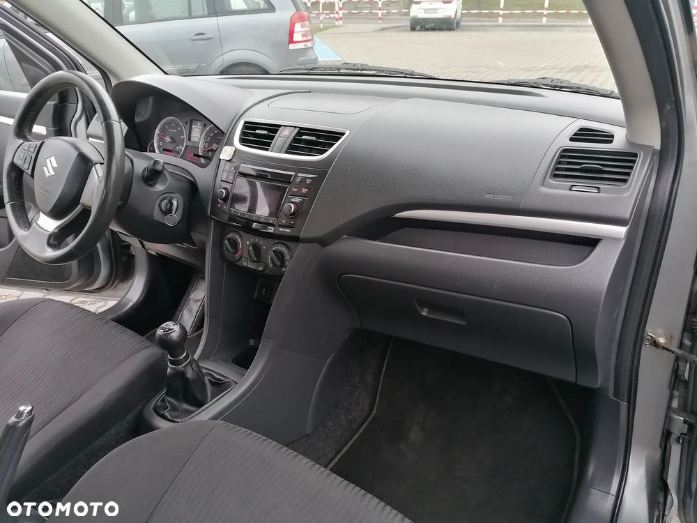 Suzuki Swift - 20