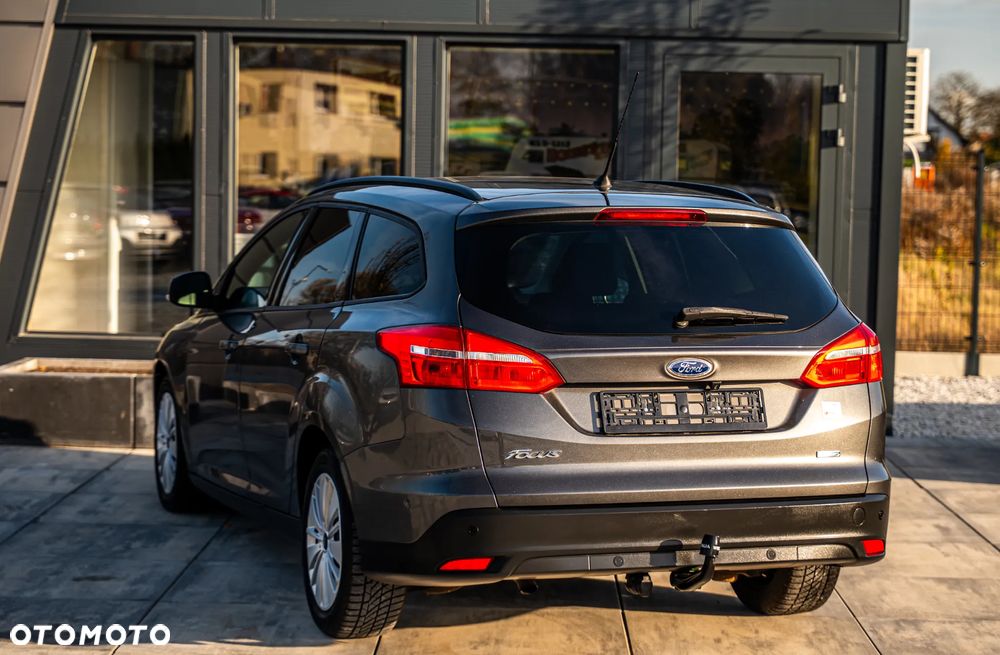 Ford Focus - 12