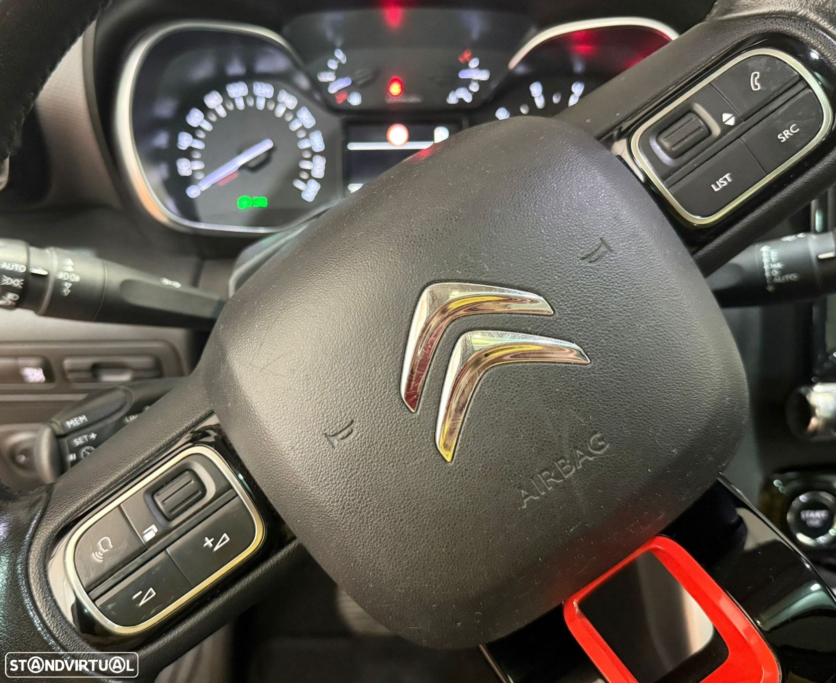 Citroën C3 Aircross 1.2 PureTech Shine EAT6 - 22