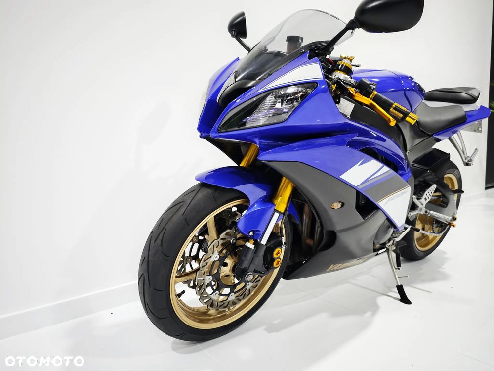 Yamaha R6 - 18