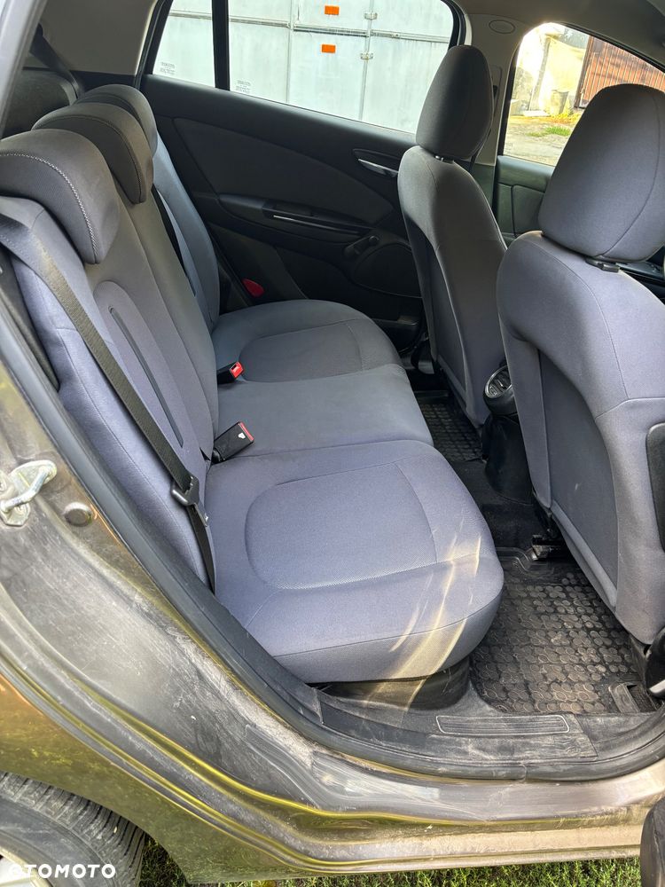 Fiat Bravo 1.4 16V Active - 10