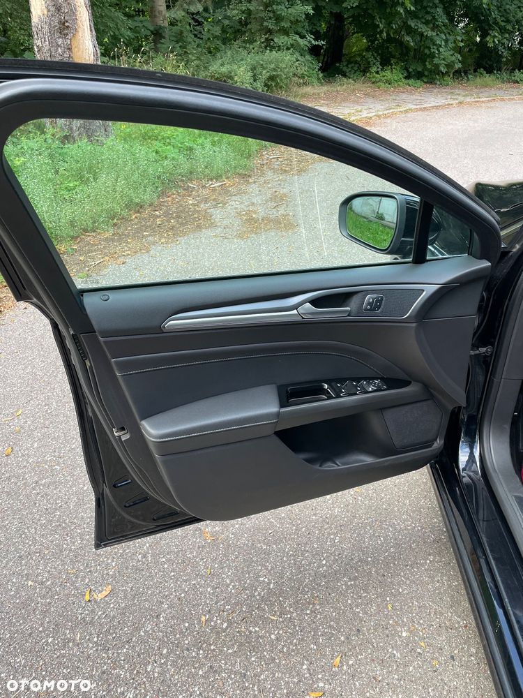 Ford Mondeo 2.0 EcoBlue Executive Plus - 12