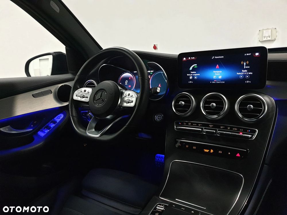 Mercedes-Benz GLC 300 de 4Matic 9G-TRONIC AMG Line Plus - 11