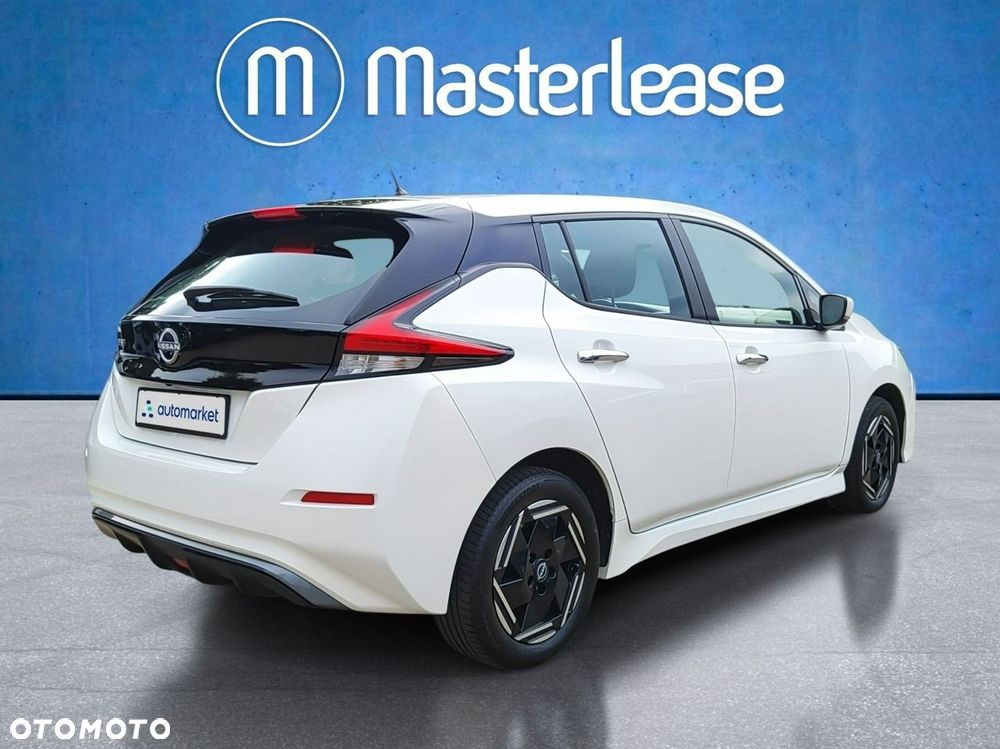 Nissan Leaf - 5