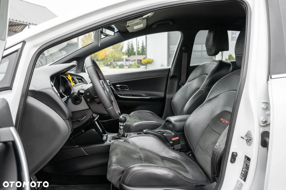 Kia Ceed 1.6 T-GDI GT-Track - 29