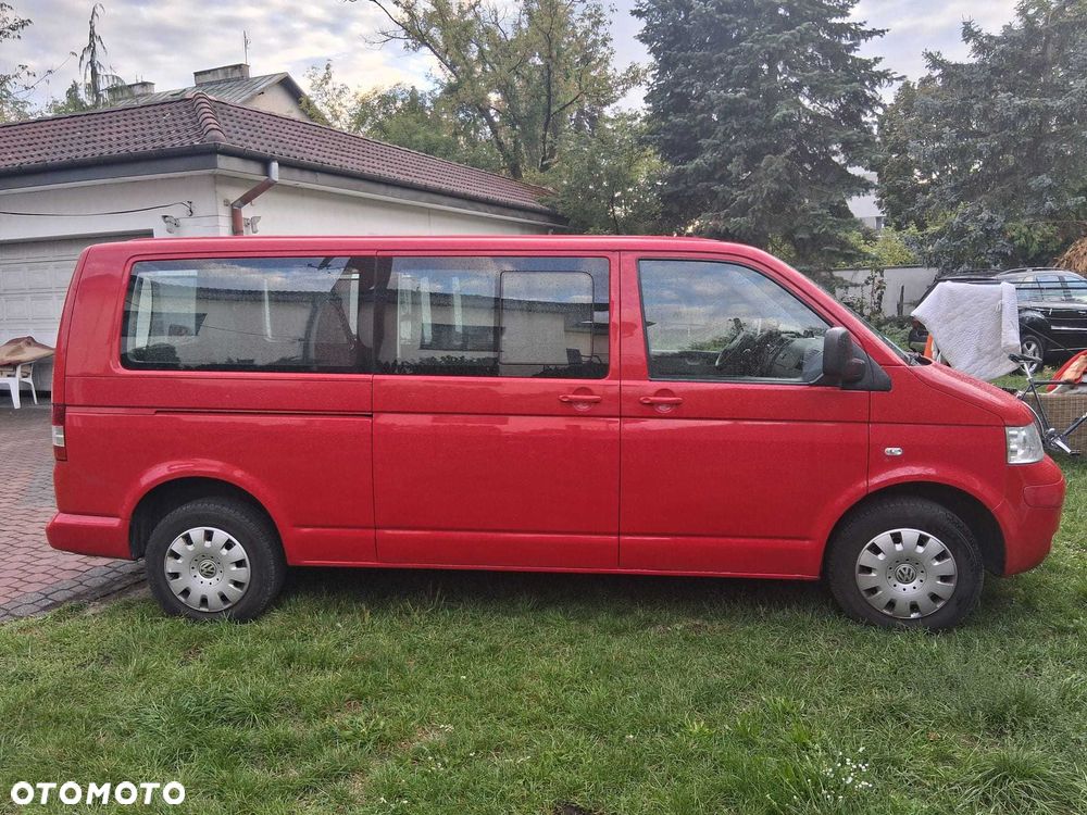 Volkswagen Caravelle - 3