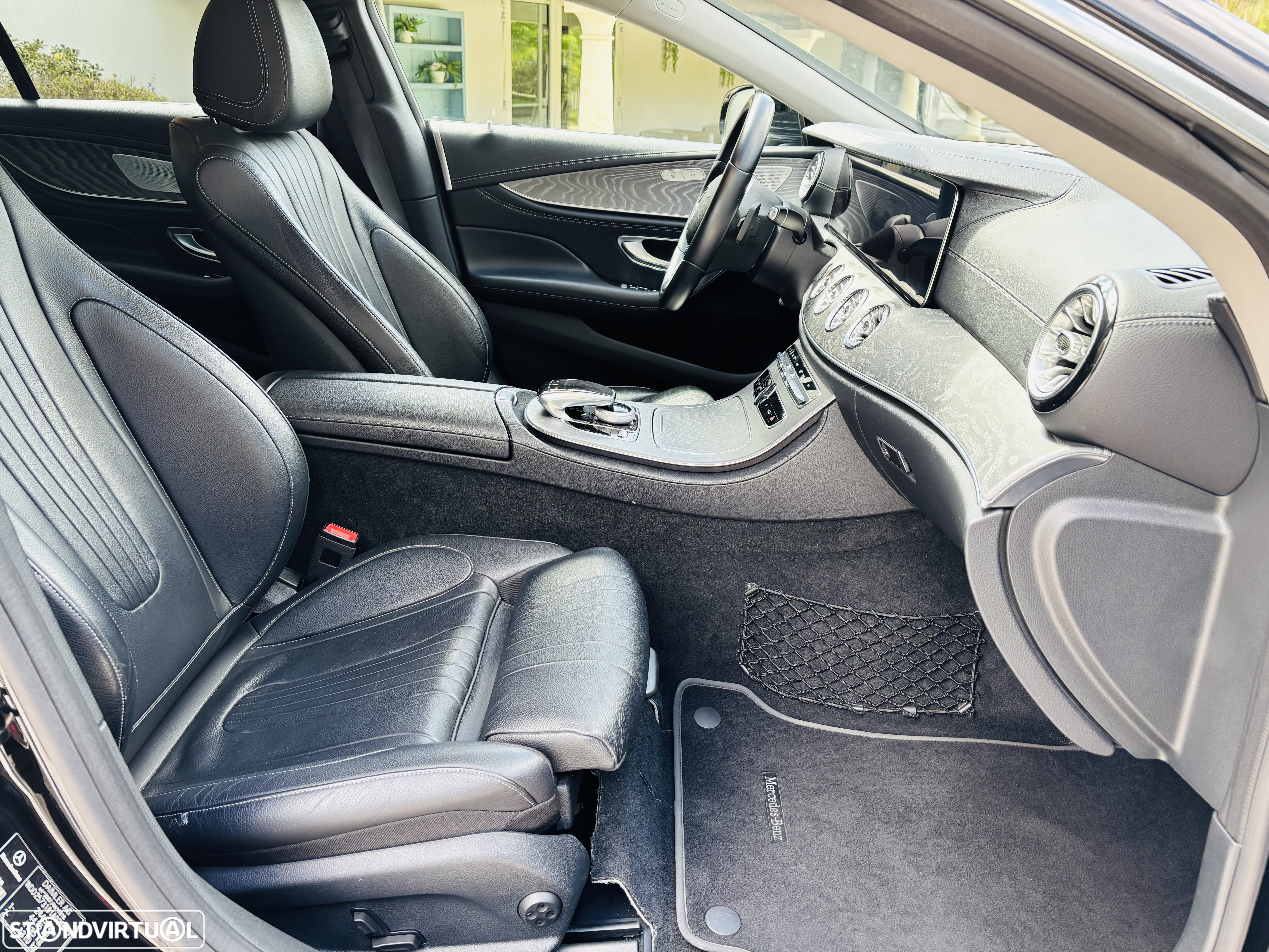 Mercedes-Benz CLS 300 d AMG Line - 12