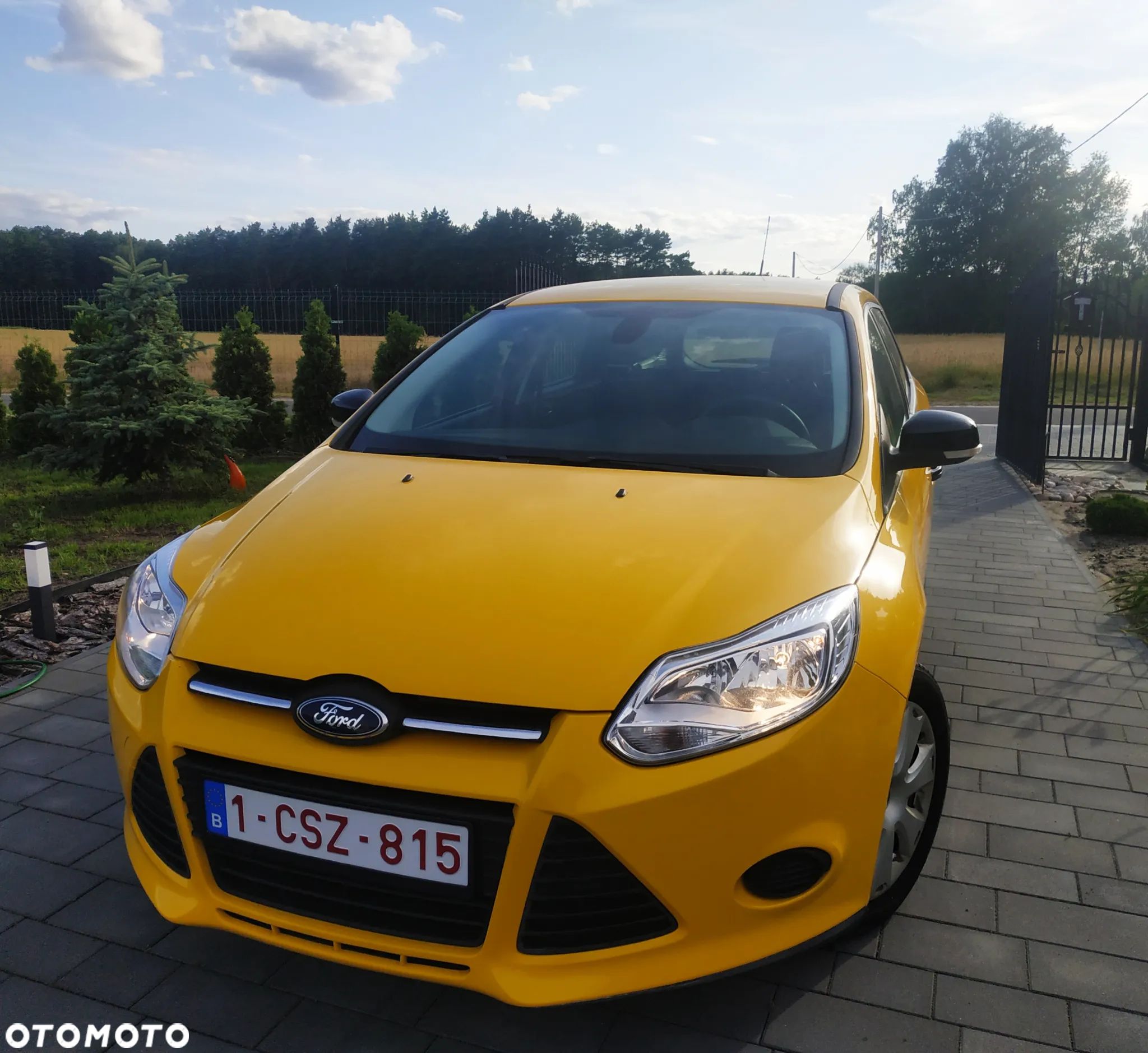 Ford Focus 1.6 Ambiente - 1