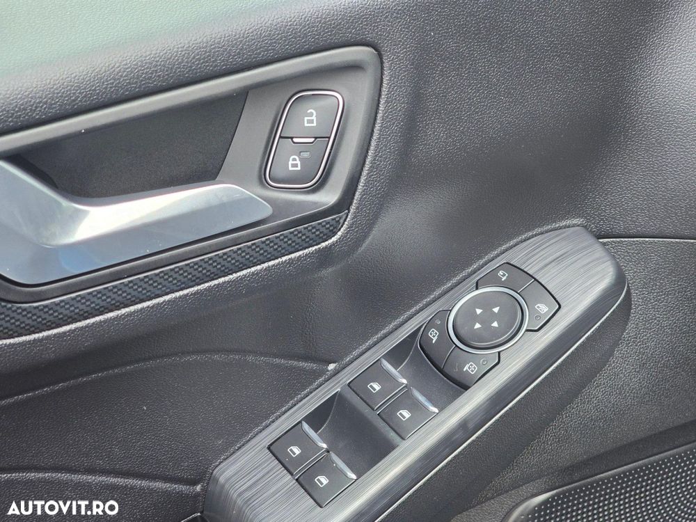 Ford Kuga 2.5 Duratec FHEV ST-LINE - 11