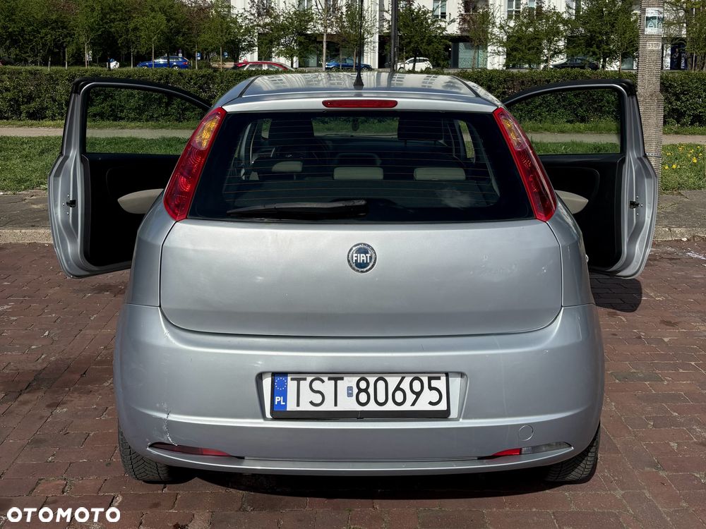 Fiat Grande Punto - 7