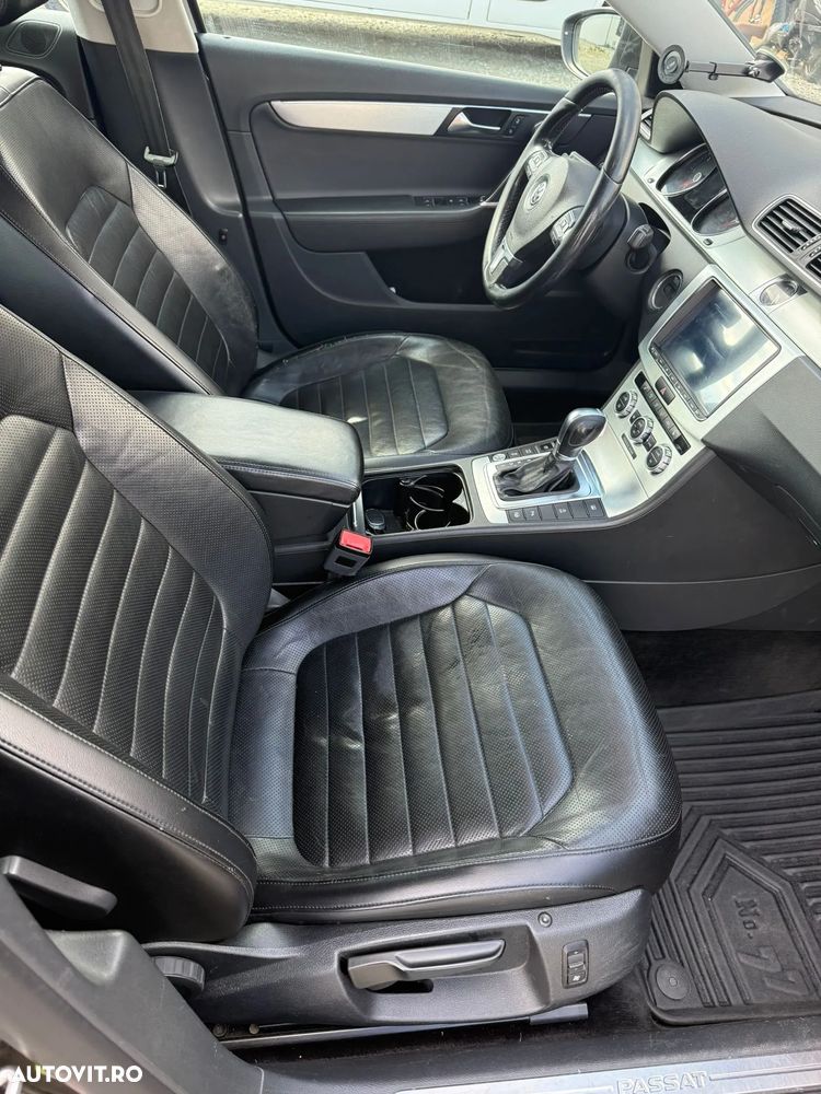 Volkswagen Passat 2.0 TDI DSG (BlueMotion Technology) Highline - 9