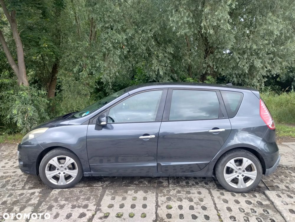Renault Scenic 1.6 dCi Energy Bose Edition S&S - 2
