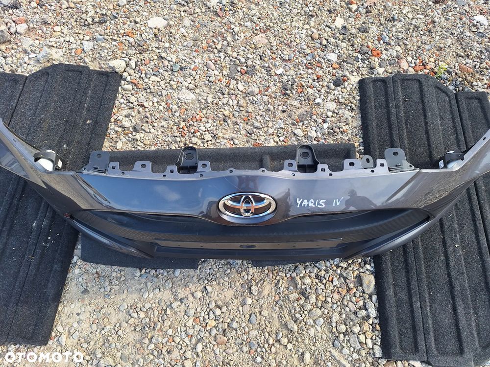 ZDERZAK PRZEDNI KOMPLETNY TOYOTA YARIS IV - 3