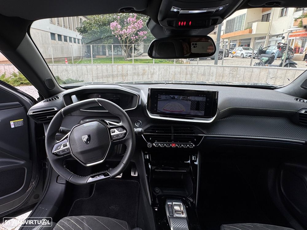 Peugeot e-2008 GT - 24