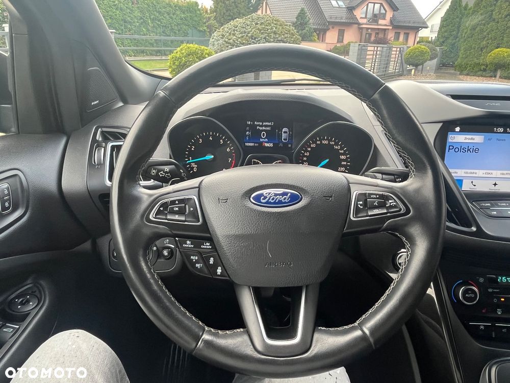 Ford Kuga - 22