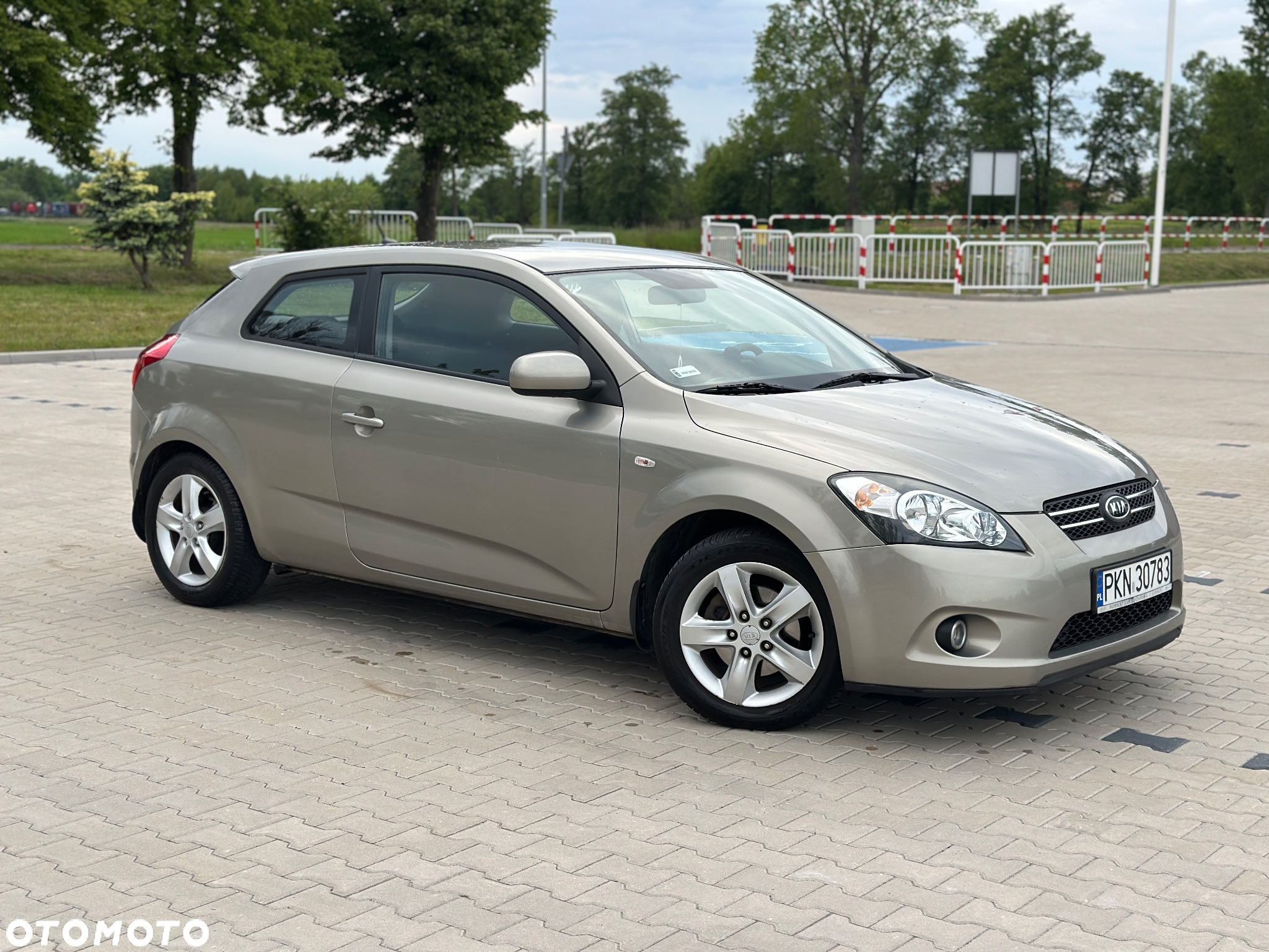 Kia ProCeed Pro_cee'd 1.4 Comfort + - 4