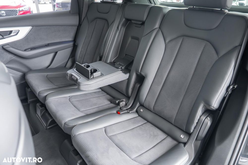 Audi Q7 55 TFSI quattro Tiptronic S line - 27