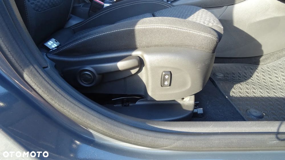 Opel Astra - 16