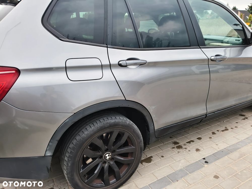 BMW X3 28i xDrive - 5