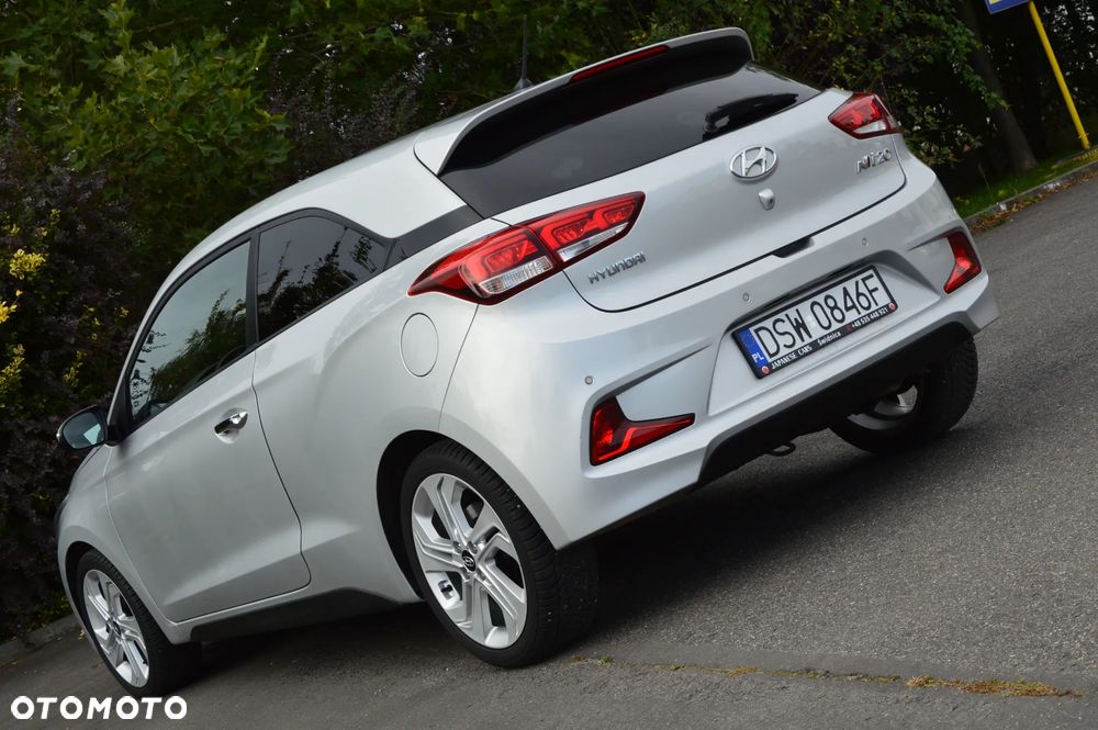 Hyundai i20 1.4 Premium - 20