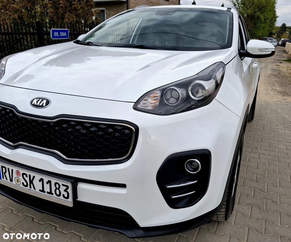 Kia Sportage 1.7 CRDI 2WD Dream-Team Edition - 9