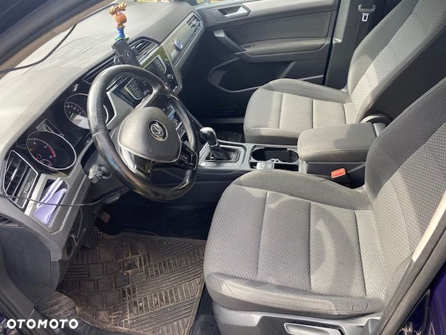 Volkswagen Touran 2016