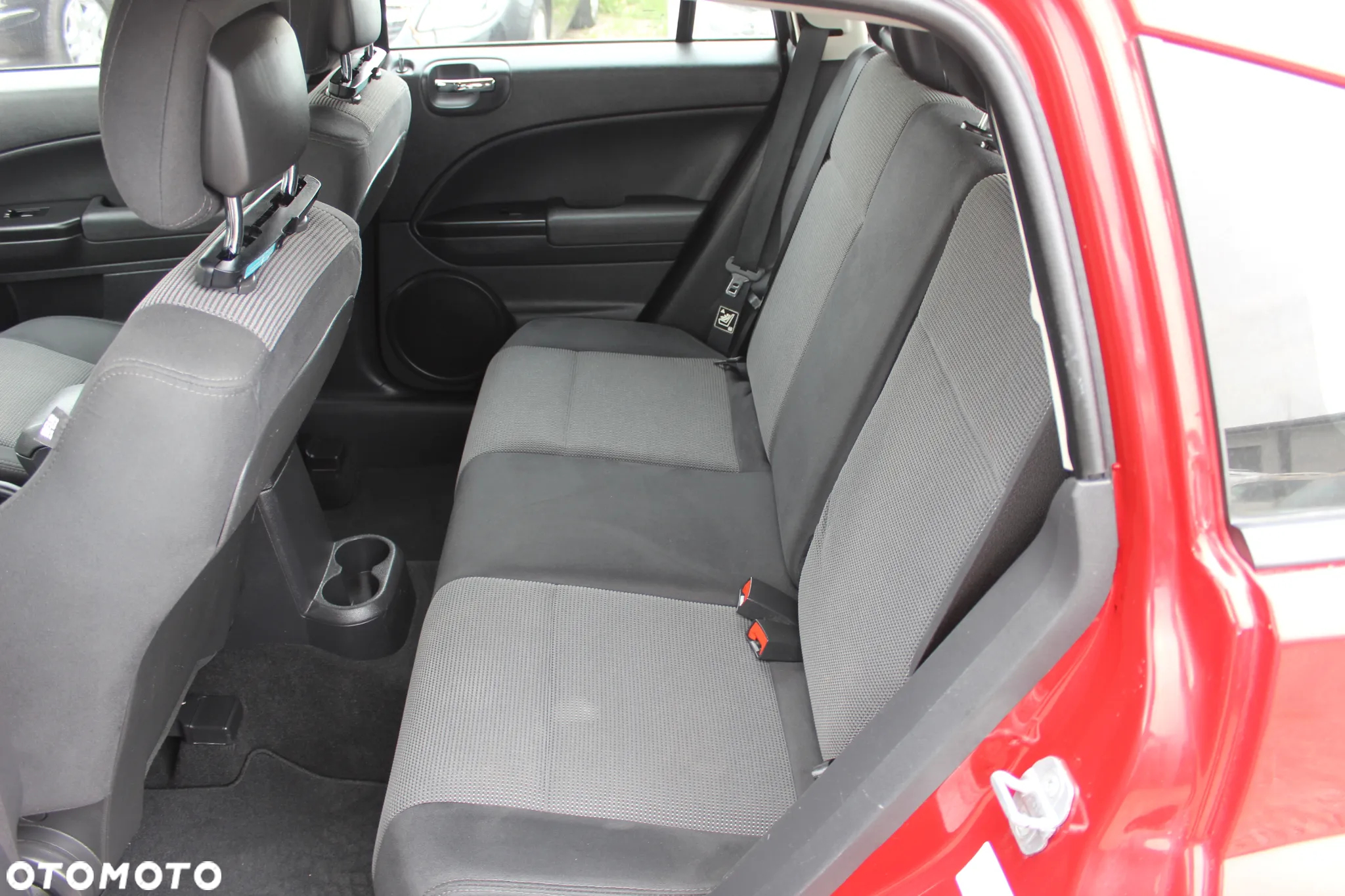 Dodge Caliber 2.0 SE - 22