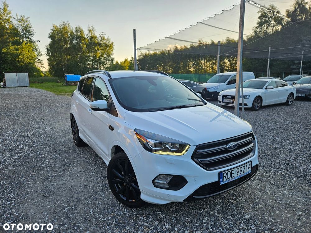 Ford Kuga - 3