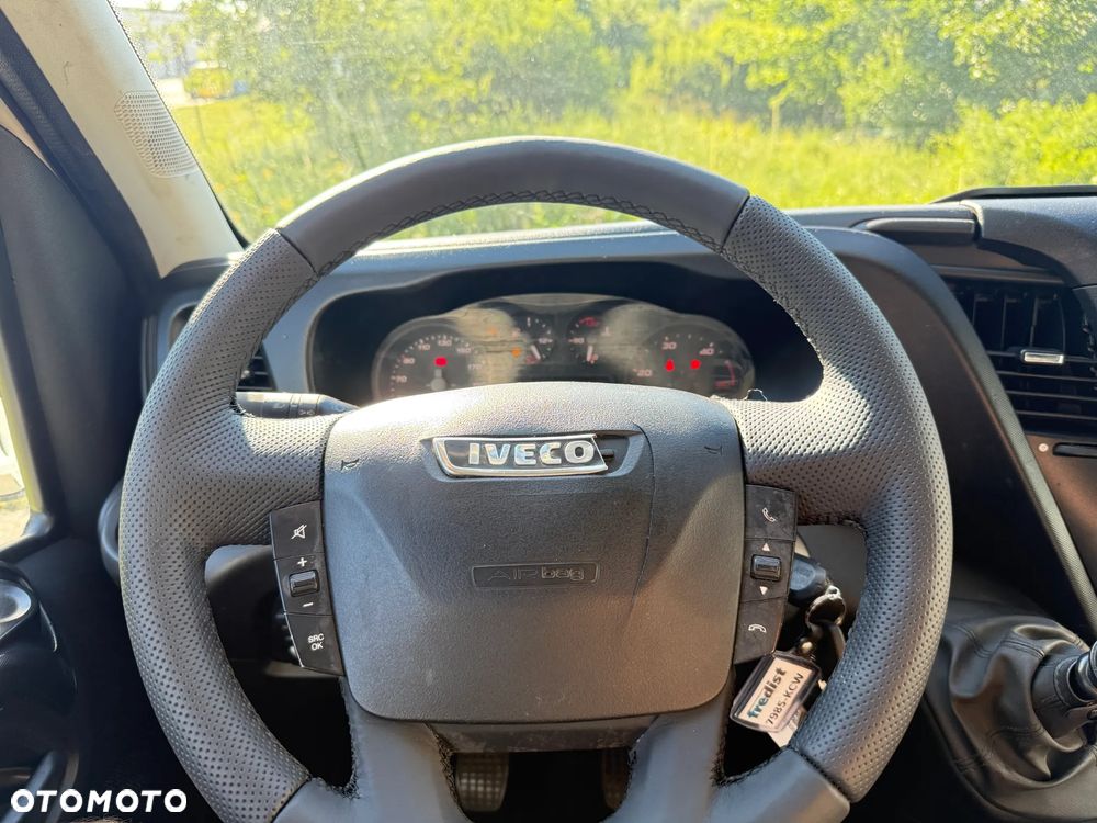Iveco Daily 35C15 - 15