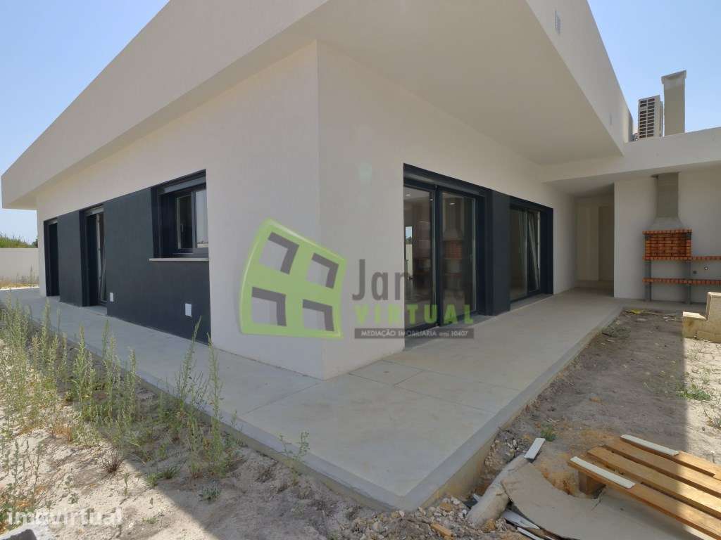 Moradia Isolada Térrea T4 - Quinta do Anjo - Grande imagem: 4/33