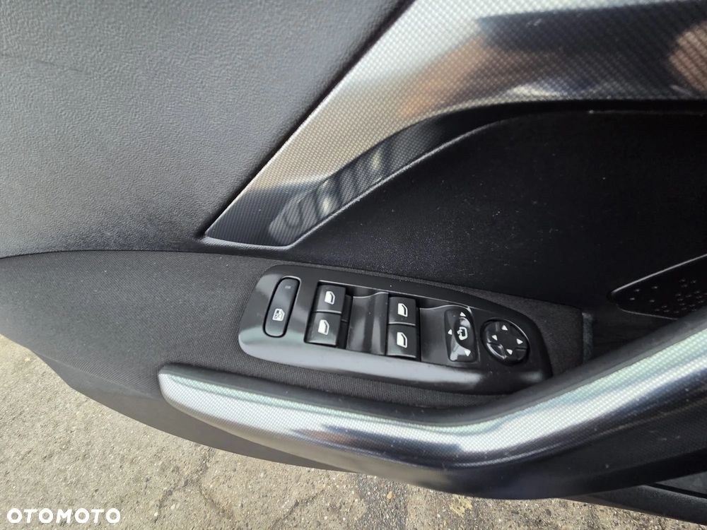 Peugeot 2008 PureTech 110 Stop&Start Allure - 20